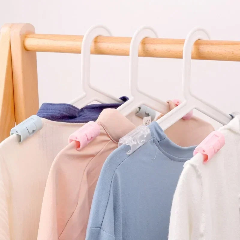 Bedsheet Clips - fasten your bedsheets with ease
